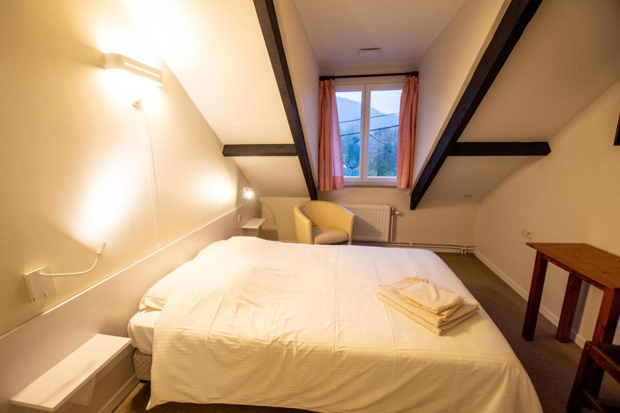 Auberge Le Vieux Moulin Poupehan Экстерьер фото