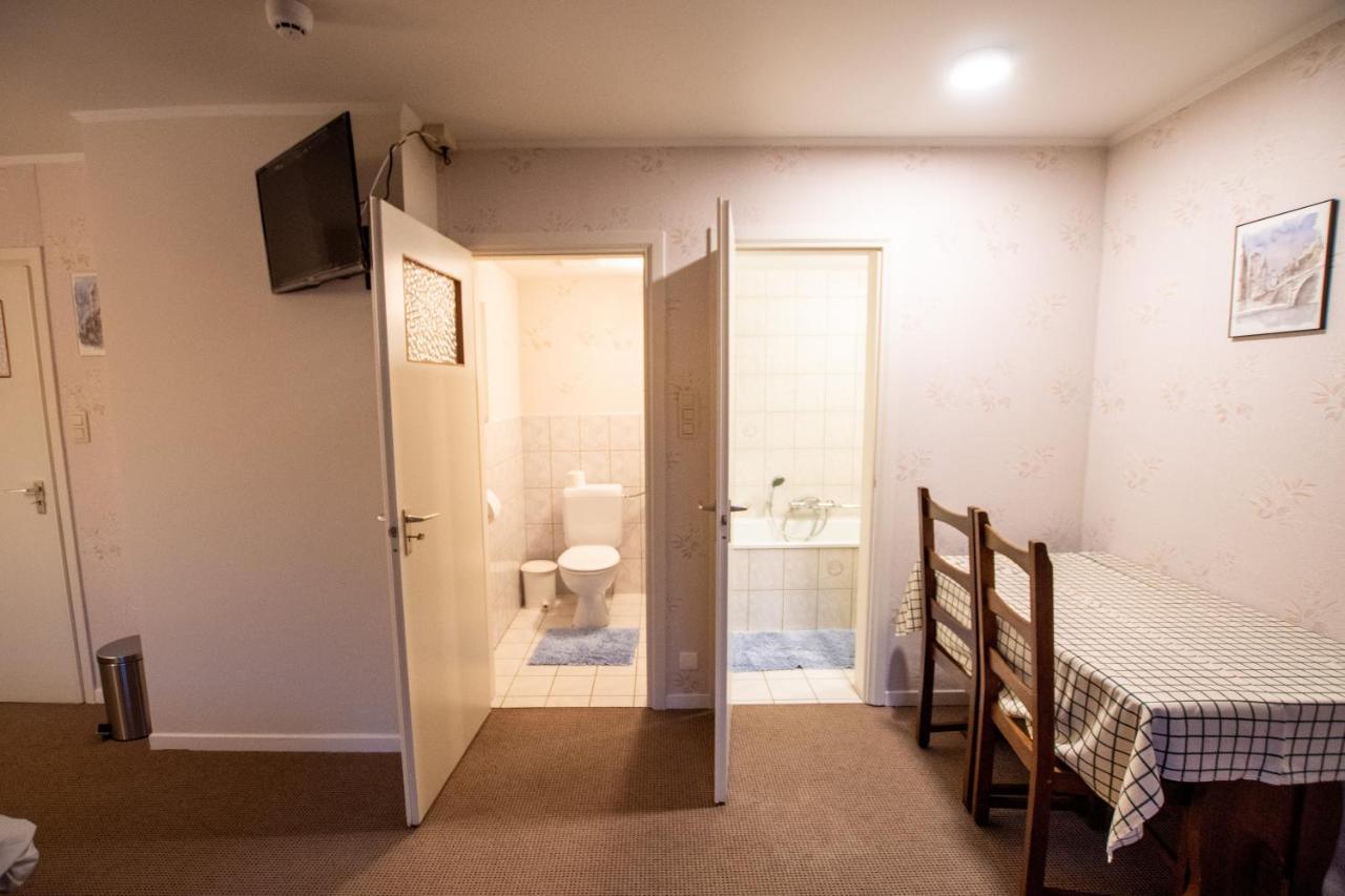 Auberge Le Vieux Moulin Poupehan Экстерьер фото